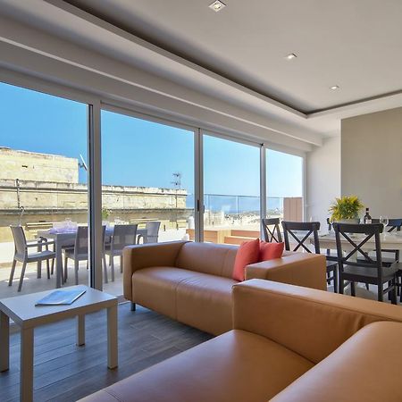 Valletta Luxe 3-Bedroom Duplex Penthouse With Sea View Terrace And Jacuzzi Exteriör bild