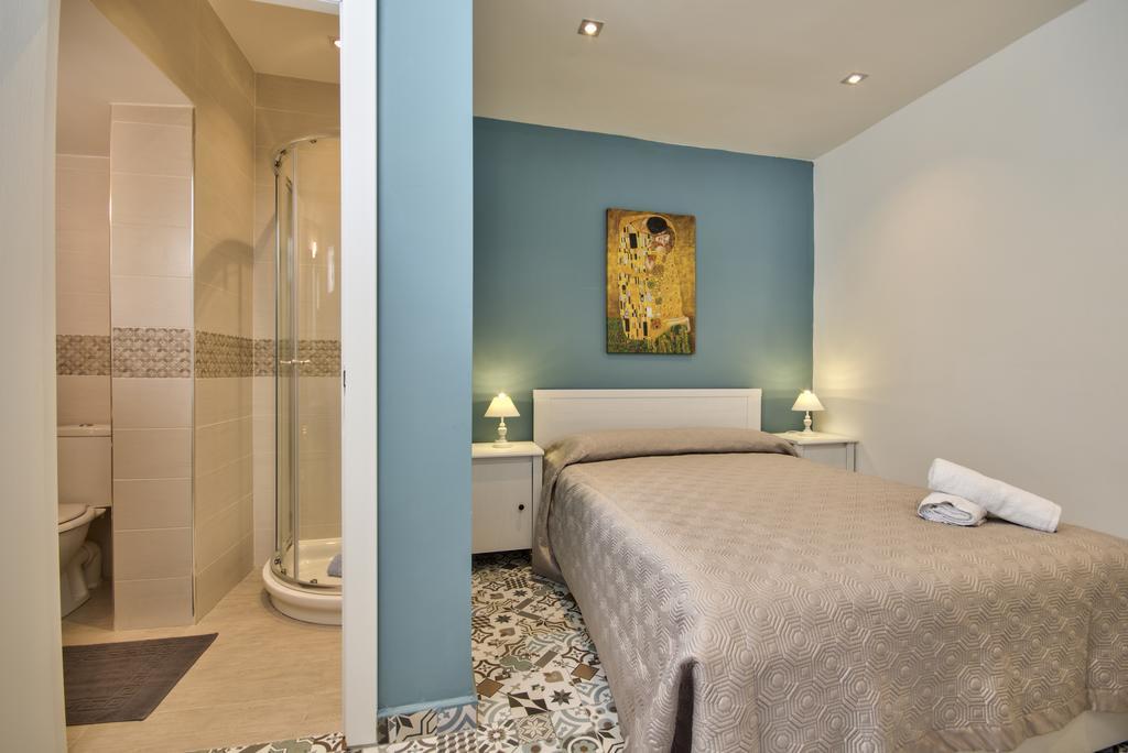 Valletta Luxe 3-Bedroom Duplex Penthouse With Sea View Terrace And Jacuzzi Exteriör bild