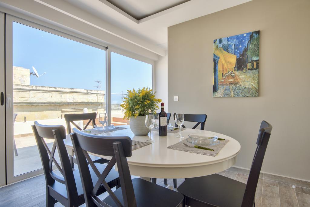 Valletta Luxe 3-Bedroom Duplex Penthouse With Sea View Terrace And Jacuzzi Exteriör bild